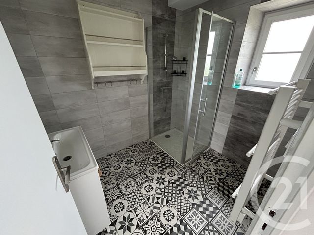 maison à vendre - 3 pièces - 50.0 m2 - BAZOUGES LA PEROUSE - 35 - BRETAGNE - Century 21 Gambetta