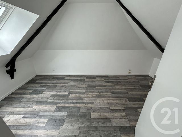 maison à vendre - 3 pièces - 50.0 m2 - BAZOUGES LA PEROUSE - 35 - BRETAGNE - Century 21 Gambetta