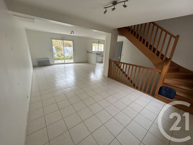 maison à vendre - 6 pièces - 105.3 m2 - LECOUSSE - 35 - BRETAGNE - Century 21 Gambetta