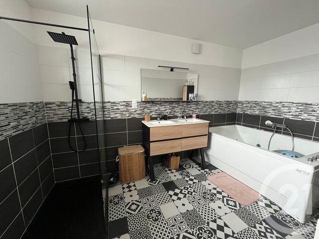 maison à vendre - 6 pièces - 200.0 m2 - ST MARC LE BLANC - 35 - BRETAGNE - Century 21 Gambetta