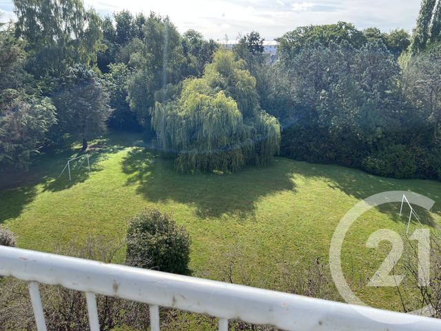 Appartement F4 à louer - 4 pièces - 70.26 m2 - FOUGERES - 35 - BRETAGNE - Century 21 Gambetta