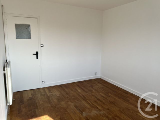 Appartement F4 à louer - 4 pièces - 70.26 m2 - FOUGERES - 35 - BRETAGNE - Century 21 Gambetta