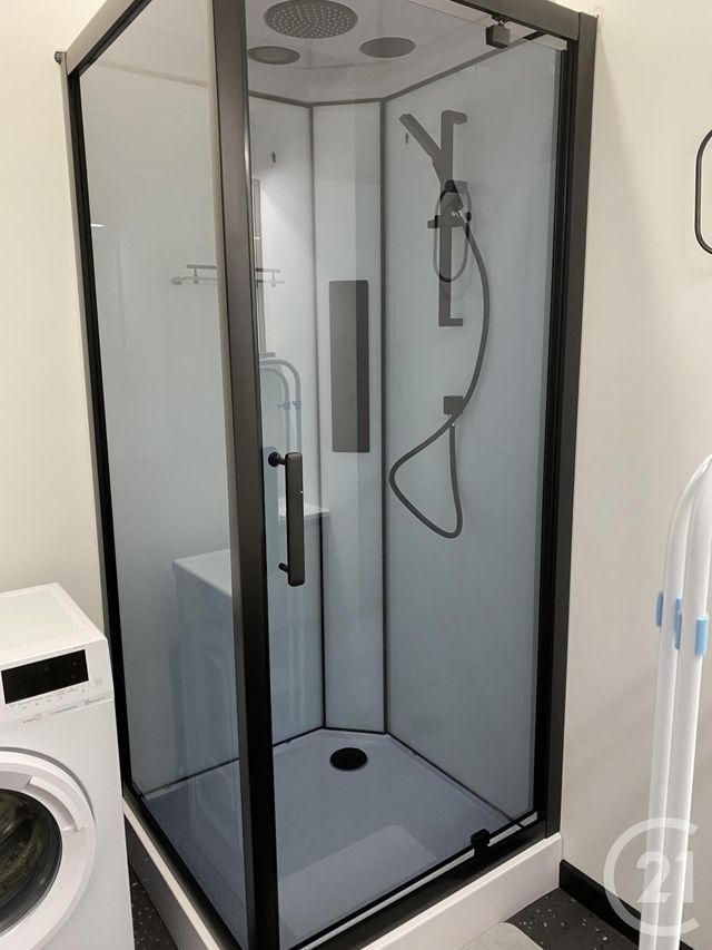 Appartement à louer - 2 pièces - 37.24 m2 - FOUGERES - 35 - BRETAGNE - Century 21 Gambetta