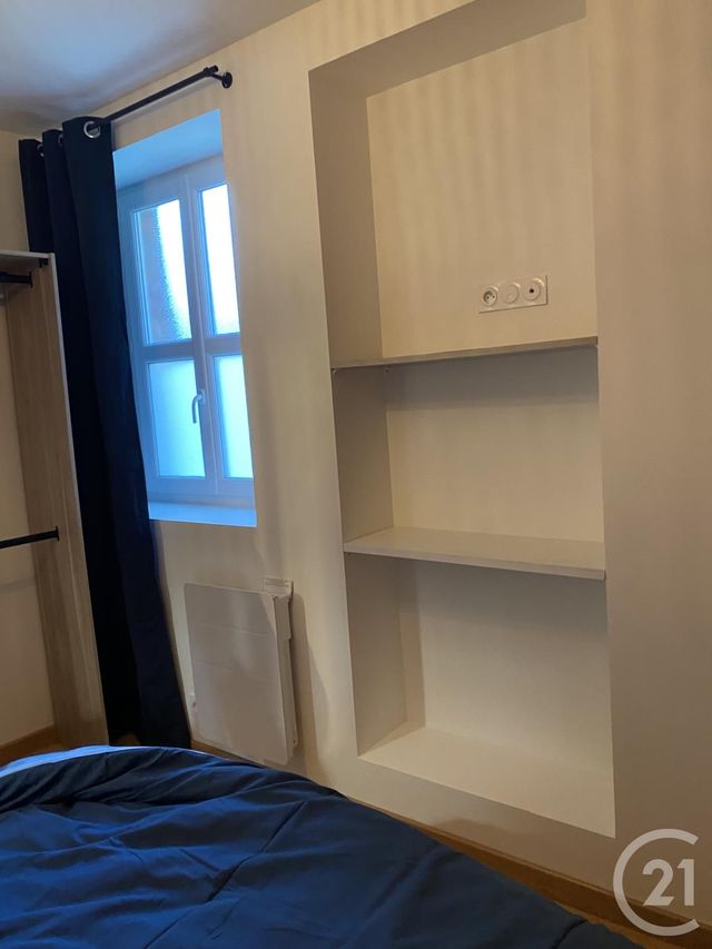 Appartement à louer - 2 pièces - 37.24 m2 - FOUGERES - 35 - BRETAGNE - Century 21 Gambetta