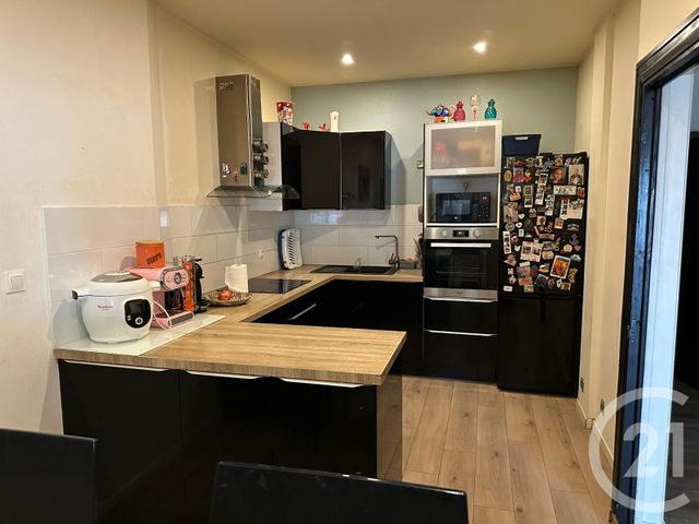 Appartement T5 à vendre - 5 pièces - 149.39 m2 - FOUGERES - 35 - BRETAGNE - Century 21 Gambetta