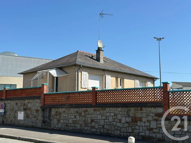 maison à vendre - 4 pièces - 61.37 m2 - FOUGERES - 35 - BRETAGNE - Century 21 Gambetta