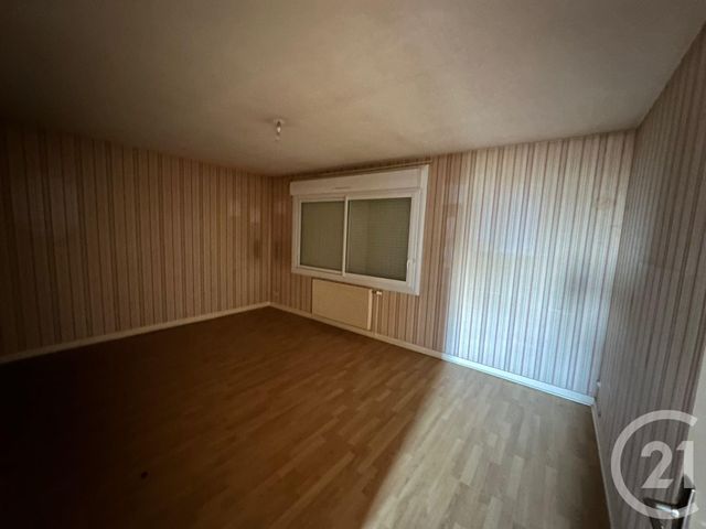 maison à vendre - 4 pièces - 61.37 m2 - FOUGERES - 35 - BRETAGNE - Century 21 Gambetta