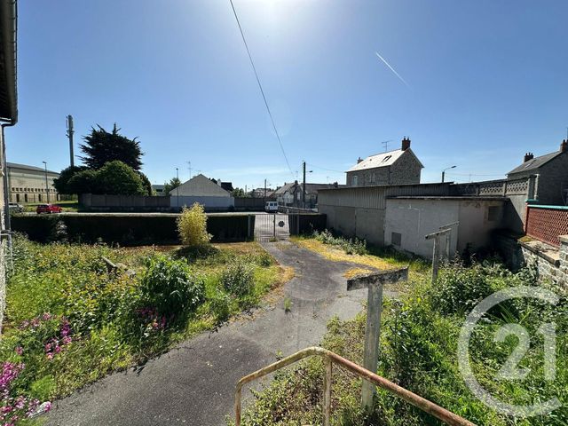maison à vendre - 4 pièces - 61.37 m2 - FOUGERES - 35 - BRETAGNE - Century 21 Gambetta