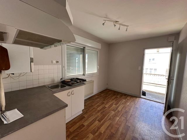 maison à vendre - 4 pièces - 61.37 m2 - FOUGERES - 35 - BRETAGNE - Century 21 Gambetta
