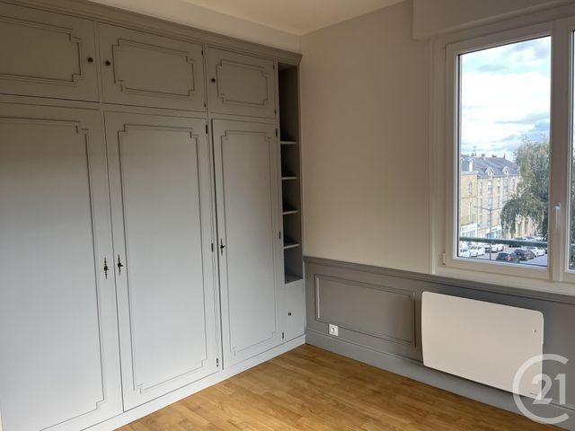 Appartement F3 à louer - 3 pièces - 79.0 m2 - FOUGERES - 35 - BRETAGNE - Century 21 Gambetta