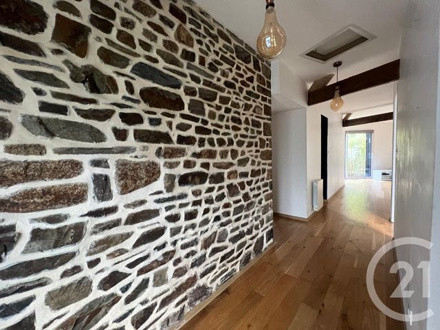 Appartement T4 à vendre - 4 pièces - 99.0 m2 - FOUGERES - 35 - BRETAGNE - Century 21 Gambetta