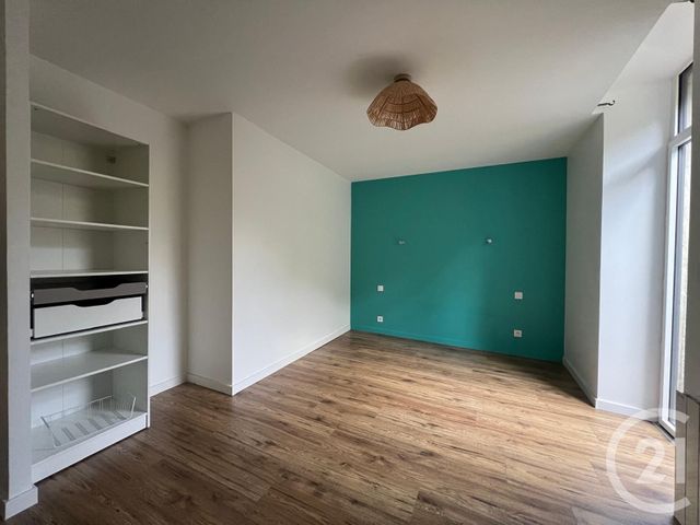 Appartement T4 à vendre - 4 pièces - 99.0 m2 - FOUGERES - 35 - BRETAGNE - Century 21 Gambetta