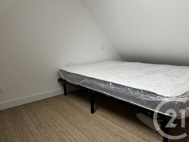 Appartement T2 à louer - 2 pièces - 19.04 m2 - FOUGERES - 35 - BRETAGNE - Century 21 Gambetta