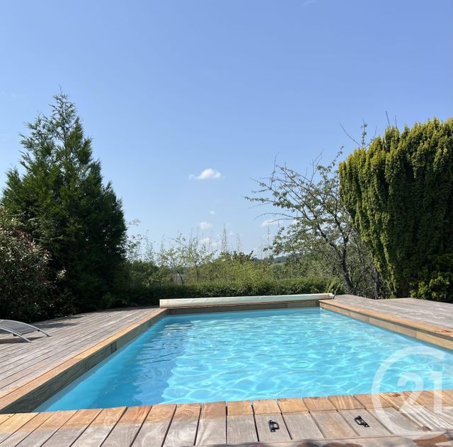 Afficher la photo en grand maison à vendre - 8 pièces - 260.0 m2 - FOUGERES - 35 - BRETAGNE - Century 21 Gambetta