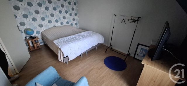 Afficher la photo en grand maison à vendre - 8 pièces - 260.0 m2 - FOUGERES - 35 - BRETAGNE - Century 21 Gambetta