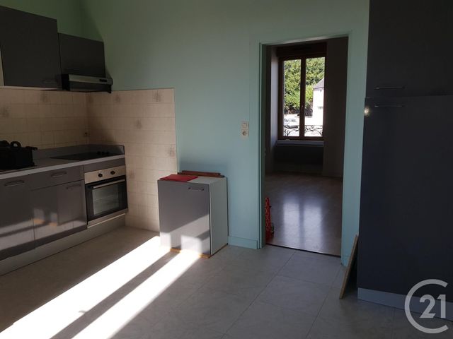 Afficher la photo en grand Appartement à louer - 2 pièces - 30.52 m2 - FOUGERES - 35 - BRETAGNE - Century 21 Gambetta