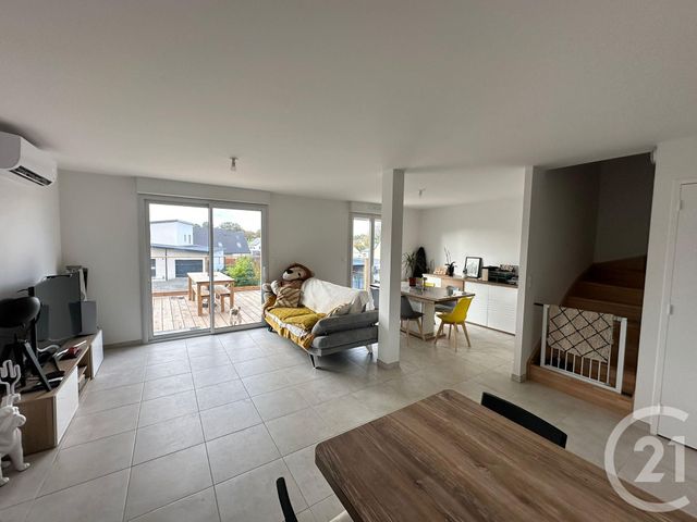 Afficher la photo en grand maison à vendre - 4 pièces - 87.22 m2 - LECOUSSE - 35 - BRETAGNE - Century 21 Gambetta