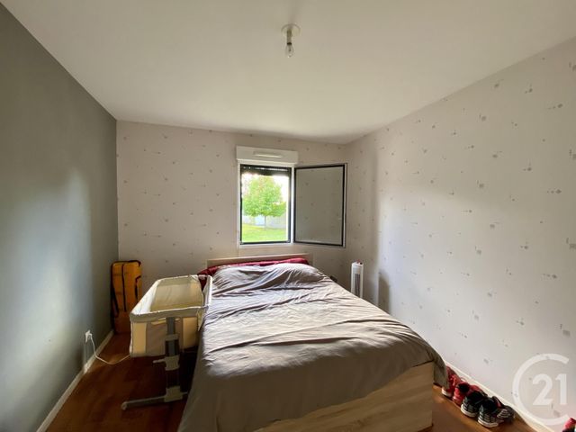 Appartement T3 à louer - 3 pièces - 64.5 m2 - FOUGERES - 35 - BRETAGNE - Century 21 Gambetta