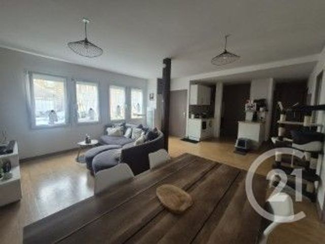 Appartement F3 à louer FOUGERES