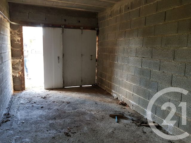 parking à louer - 15.0 m2 - MAEN ROCH - 35 - BRETAGNE - Century 21 Gambetta