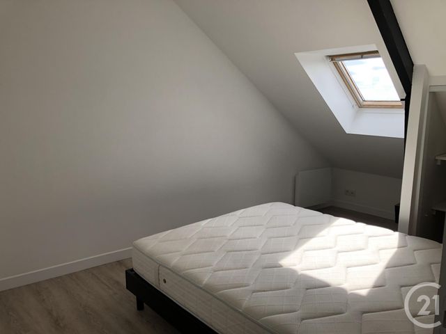 Appartement à louer - 2 pièces - 41.2 m2 - FOUGERES - 35 - BRETAGNE - Century 21 Gambetta