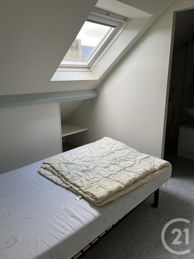 Appartement à louer - 2 pièces - 15.42 m2 - FOUGERES - 35 - BRETAGNE - Century 21 Gambetta