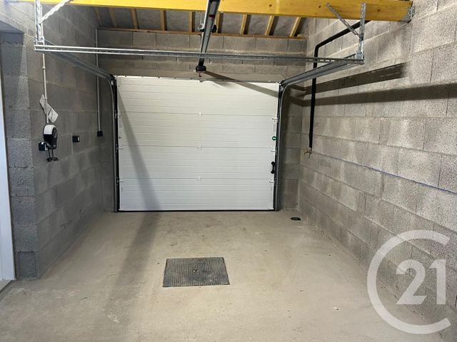 maison à louer - 4 pièces - 75.98 m2 - FOUGERES - 35 - BRETAGNE - Century 21 Gambetta