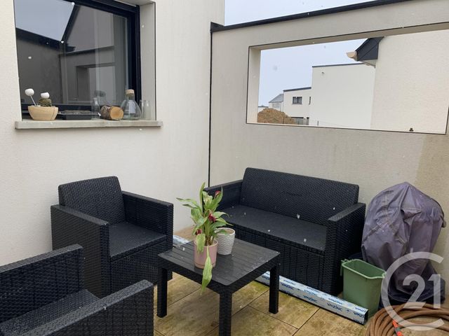 maison à louer - 5 pièces - 135.0 m2 - LECOUSSE - 35 - BRETAGNE - Century 21 Gambetta