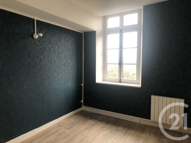 Appartement à louer - 2 pièces - 39.01 m2 - FOUGERES - 35 - BRETAGNE - Century 21 Gambetta