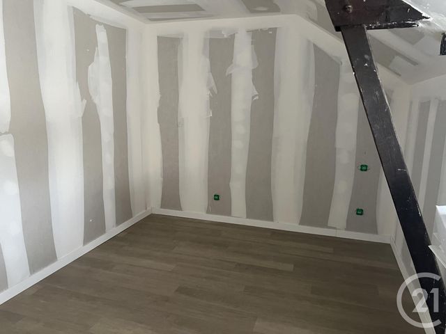 Appartement F3 à louer - 3 pièces - 62.0 m2 - MAEN ROCH - 35 - BRETAGNE - Century 21 Gambetta