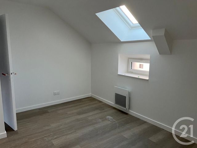 Appartement F3 à louer - 3 pièces - 62.0 m2 - MAEN ROCH - 35 - BRETAGNE - Century 21 Gambetta