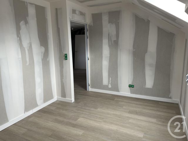 Appartement F3 à louer - 3 pièces - 62.0 m2 - MAEN ROCH - 35 - BRETAGNE - Century 21 Gambetta