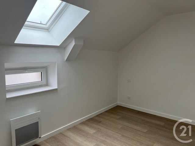 Appartement F3 à louer - 3 pièces - 62.0 m2 - MAEN ROCH - 35 - BRETAGNE - Century 21 Gambetta