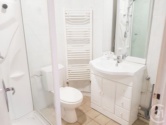 maison à louer - 3 pièces - 57.43 m2 - FOUGERES - 35 - BRETAGNE - Century 21 Gambetta