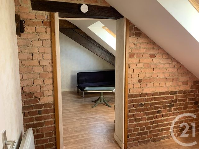 Appartement F2 à louer - 2 pièces - 29.86 m2 - FOUGERES - 35 - BRETAGNE - Century 21 Gambetta