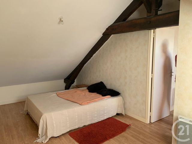 Appartement F2 à louer - 2 pièces - 29.86 m2 - FOUGERES - 35 - BRETAGNE - Century 21 Gambetta