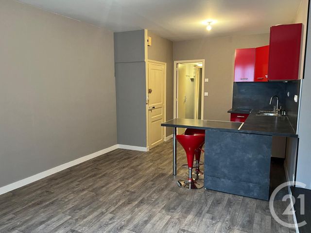 Appartement T2 à louer - 2 pièces - 36.58 m2 - LOUVIGNE DU DESERT - 35 - BRETAGNE - Century 21 Gambetta