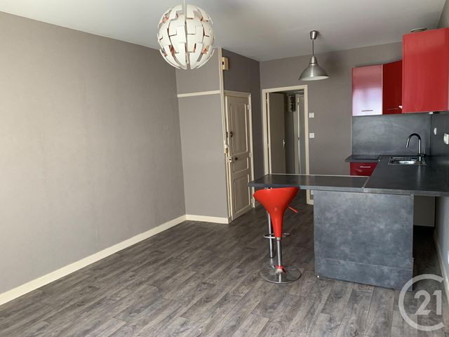 Appartement T2 à louer - 2 pièces - 36.58 m2 - LOUVIGNE DU DESERT - 35 - BRETAGNE - Century 21 Gambetta