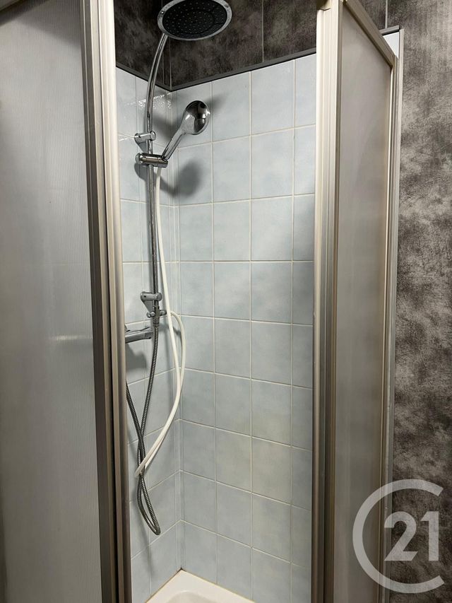 Appartement T2 à louer - 2 pièces - 36.58 m2 - LOUVIGNE DU DESERT - 35 - BRETAGNE - Century 21 Gambetta