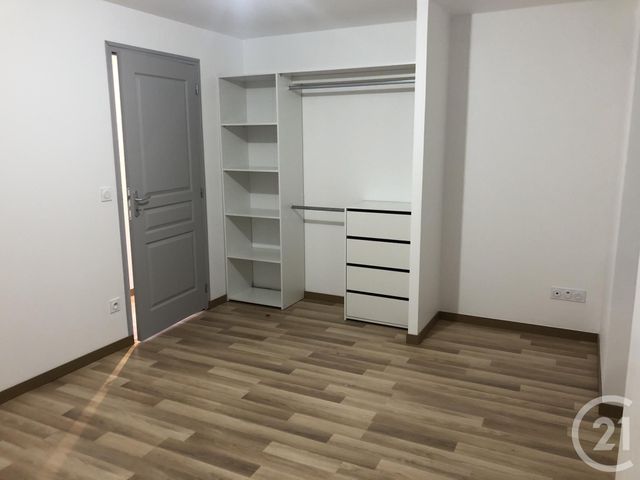 maison à louer - 4 pièces - 96.65 m2 - ST JAMES - 50 - BASSE-NORMANDIE - Century 21 Gambetta