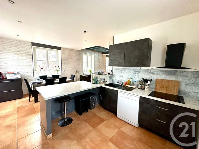 maison à vendre - 4 pièces - 92.57 m2 - FOUGERES - 35 - BRETAGNE - Century 21 Gambetta