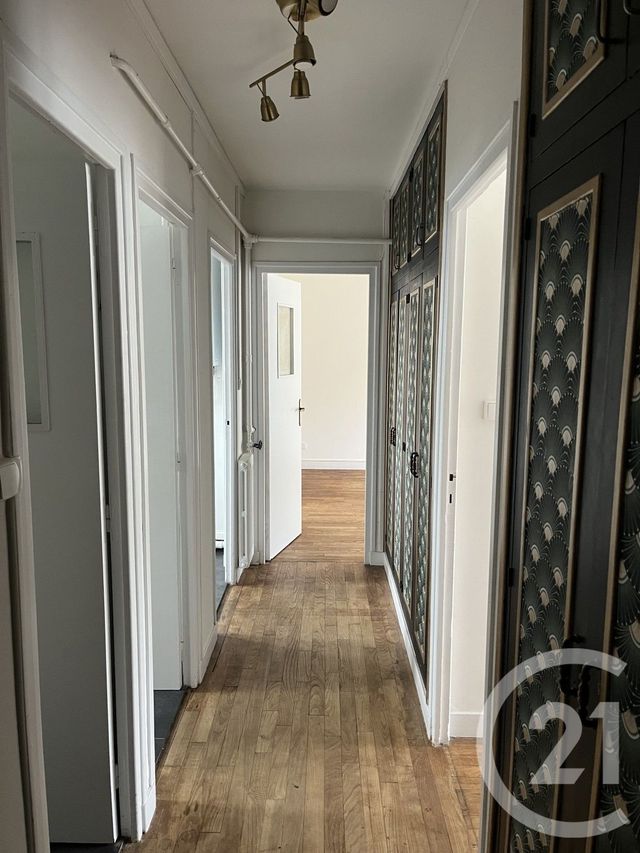 Appartement F3 à louer - 3 pièces - 58.0 m2 - FOUGERES - 35 - BRETAGNE - Century 21 Gambetta