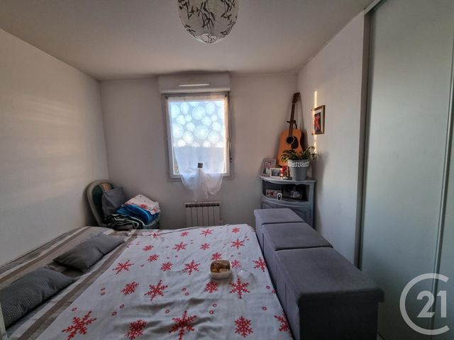 Appartement T2 à louer - 2 pièces - 39.05 m2 - FOUGERES - 35 - BRETAGNE - Century 21 Gambetta