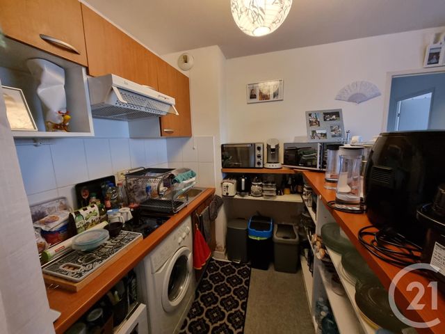 Appartement T2 à louer - 2 pièces - 39.05 m2 - FOUGERES - 35 - BRETAGNE - Century 21 Gambetta