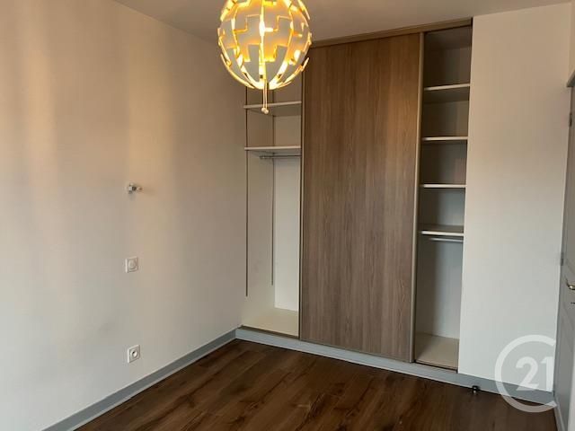 Appartement à louer - 3 pièces - 63.84 m2 - FOUGERES - 35 - BRETAGNE - Century 21 Gambetta