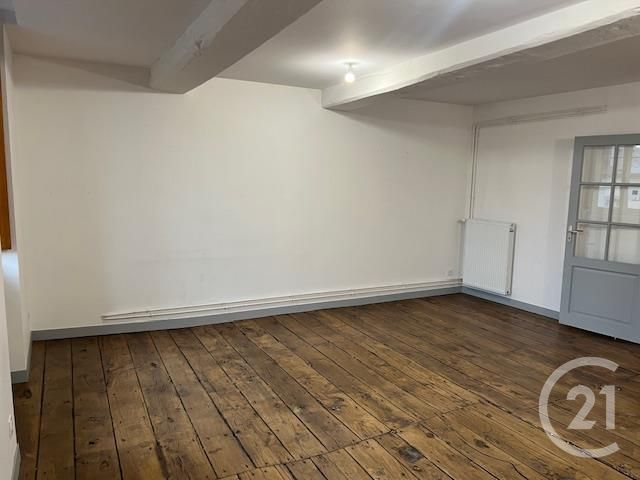 Appartement à louer - 3 pièces - 63.84 m2 - FOUGERES - 35 - BRETAGNE - Century 21 Gambetta