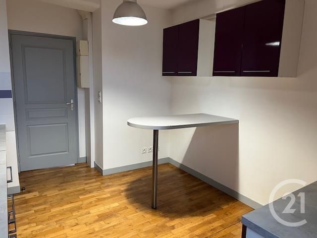 Appartement à louer - 3 pièces - 63.84 m2 - FOUGERES - 35 - BRETAGNE - Century 21 Gambetta