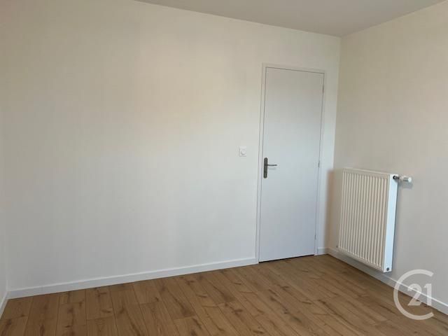 maison à louer - 5 pièces - 100.03 m2 - JAVENE - 35 - BRETAGNE - Century 21 Gambetta