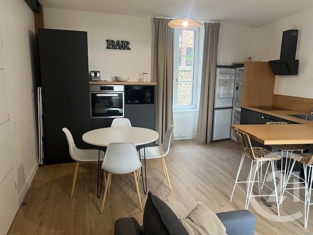 Appartement à louer - 2 pièces - 35.75 m2 - FOUGERES - 35 - BRETAGNE - Century 21 Gambetta