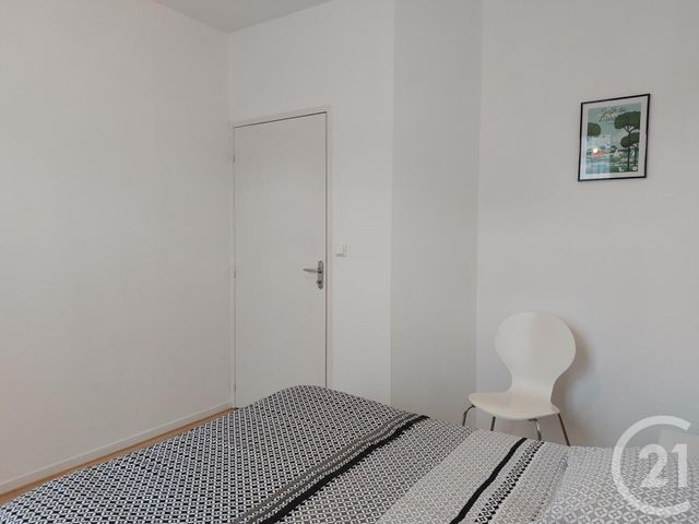 Appartement T3 à louer - 3 pièces - 59.01 m2 - FOUGERES - 35 - BRETAGNE - Century 21 Gambetta